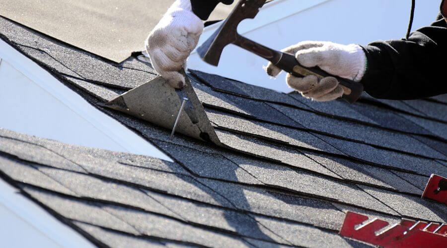 Expert Emergency Roof Repairs services in Gnadenhutten, OH